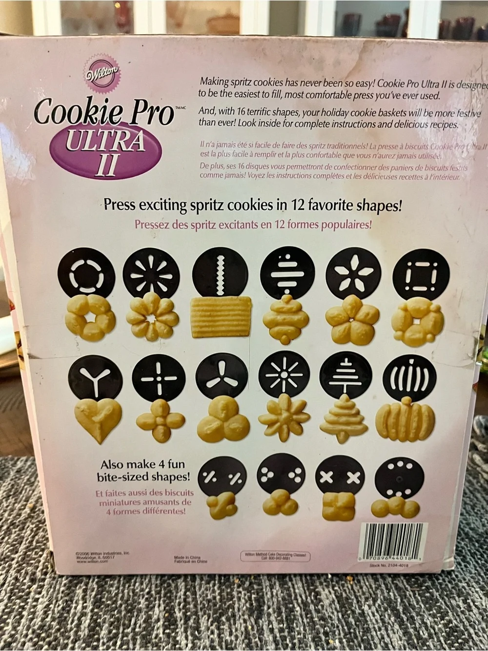 Wilton Cookie Pro Ultra II Cookie Press - Silver and Black in box